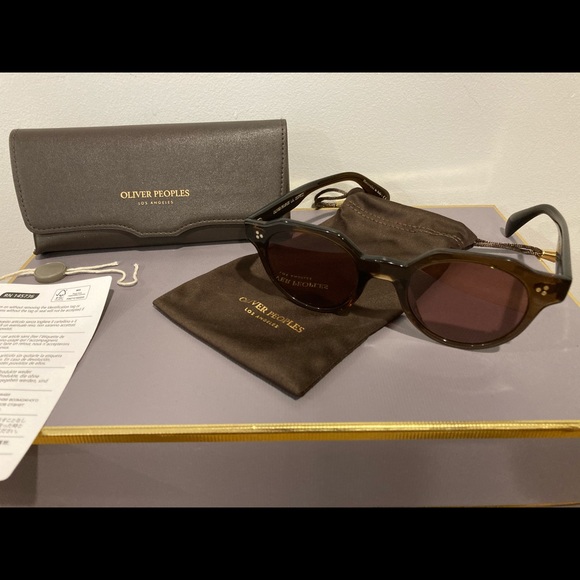 Oliver Peoples Brown Irven Sunglasses lightly used in case - Picture 16 of 16